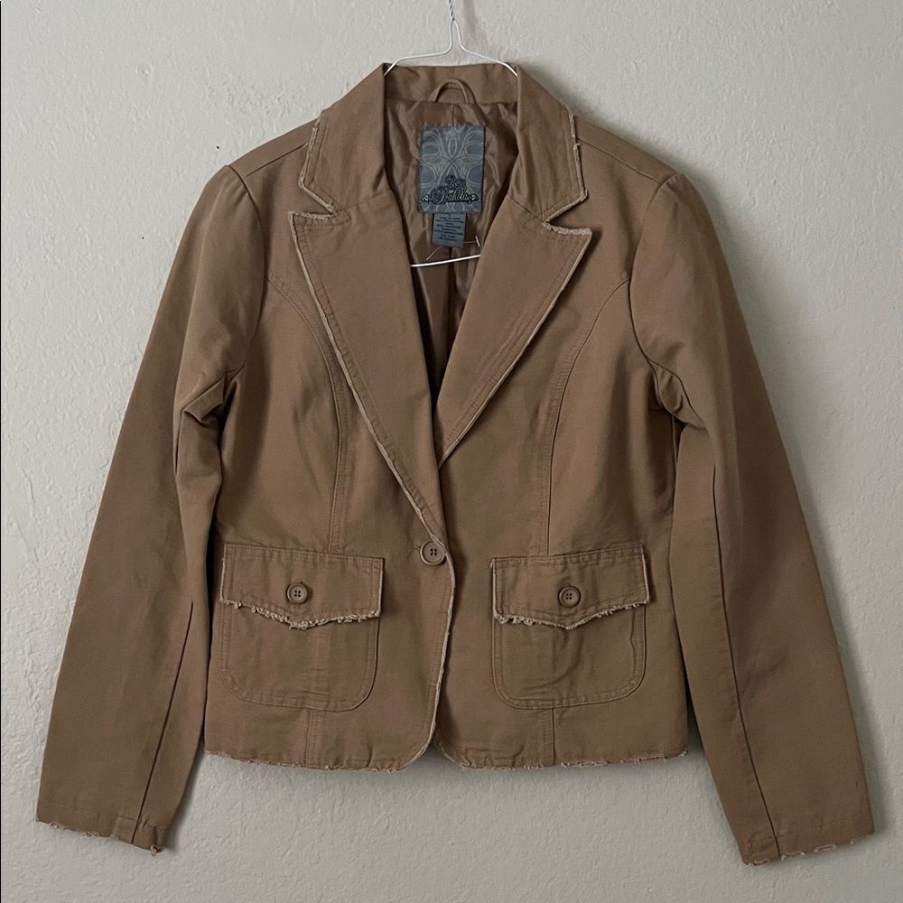 NWOT Vintage BB Dakota Tan Blazer with Raw Hem in Size L